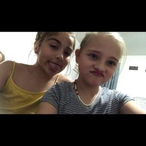 Meet your Posher, Sophia